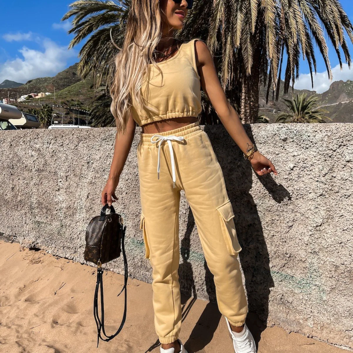 Ladies Jogger 2 Piece Fitness Clothing Sweat Track Suits Jogging Sportsuit Womens Tracksuits