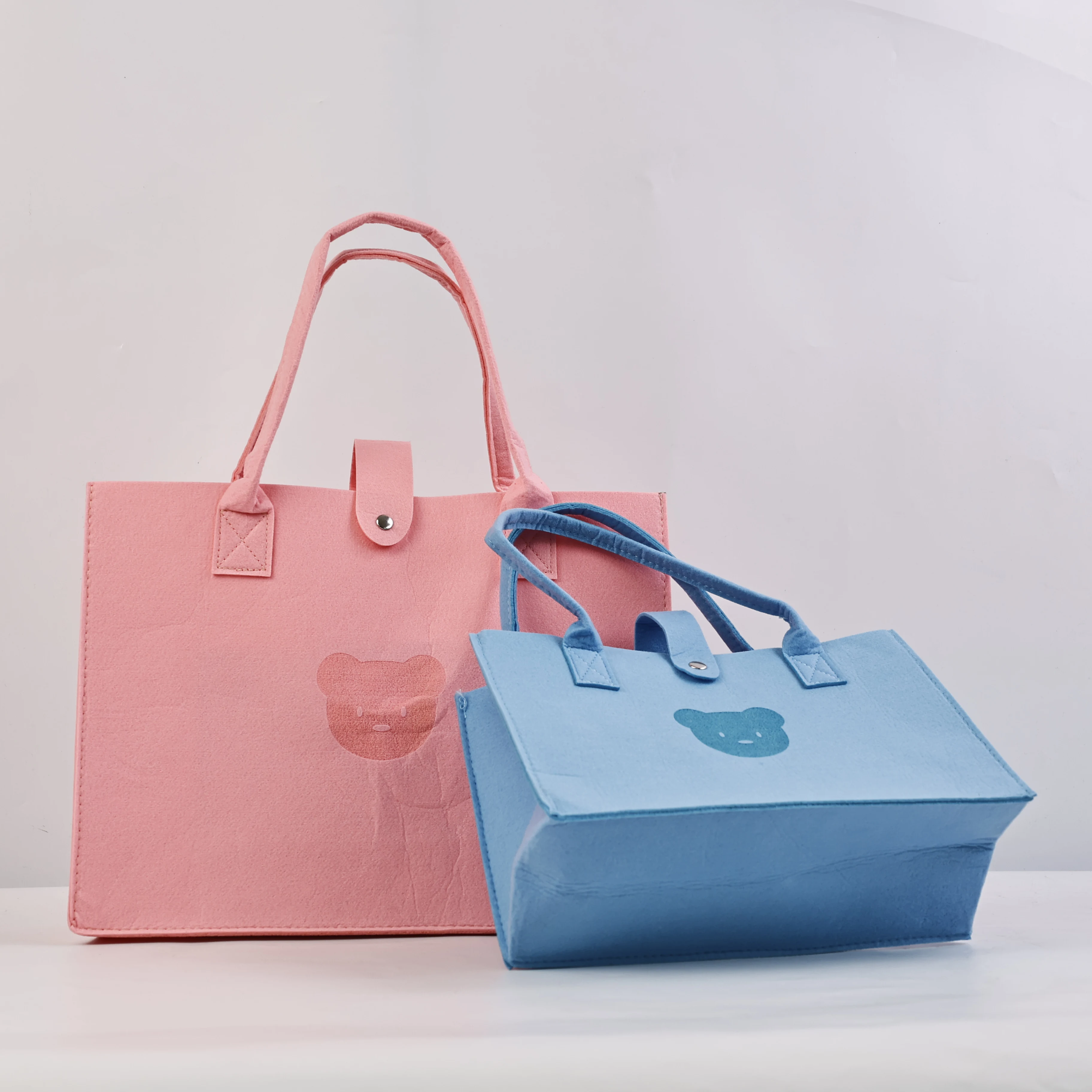 High-End Felt Hand Bag Custom Logo Button Closure Hanging Felt Tote Shopping Bag With Handles