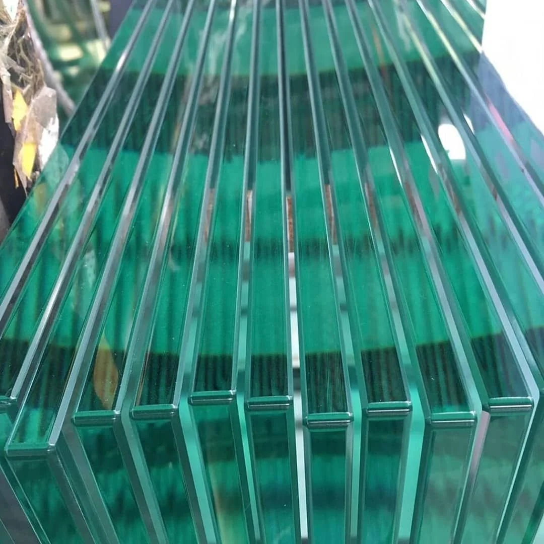 China high quality tempered glass panel 10mm 12mm manufacturer glass pool fencing