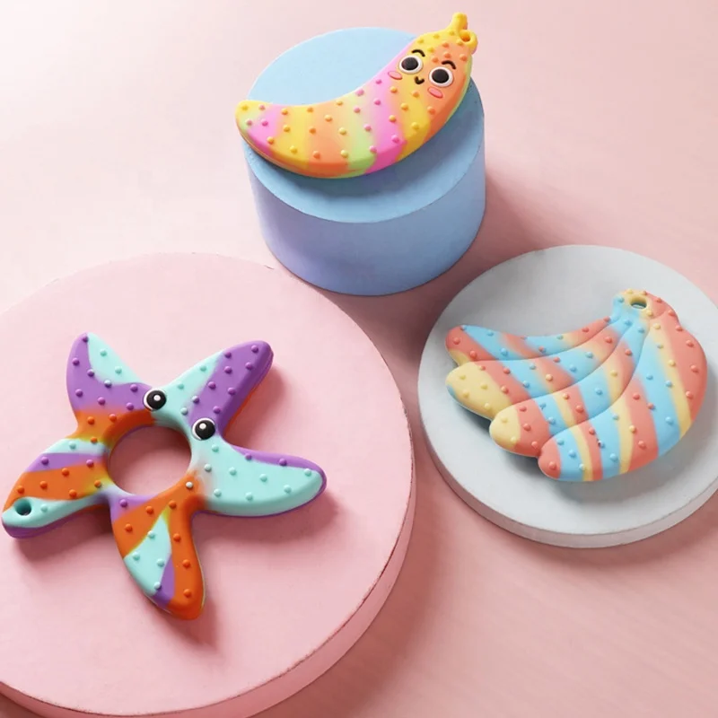 New Arrival cute Cartoon Sensory Grasping Silicone Baby Chewing Fruit Set Teether Toys