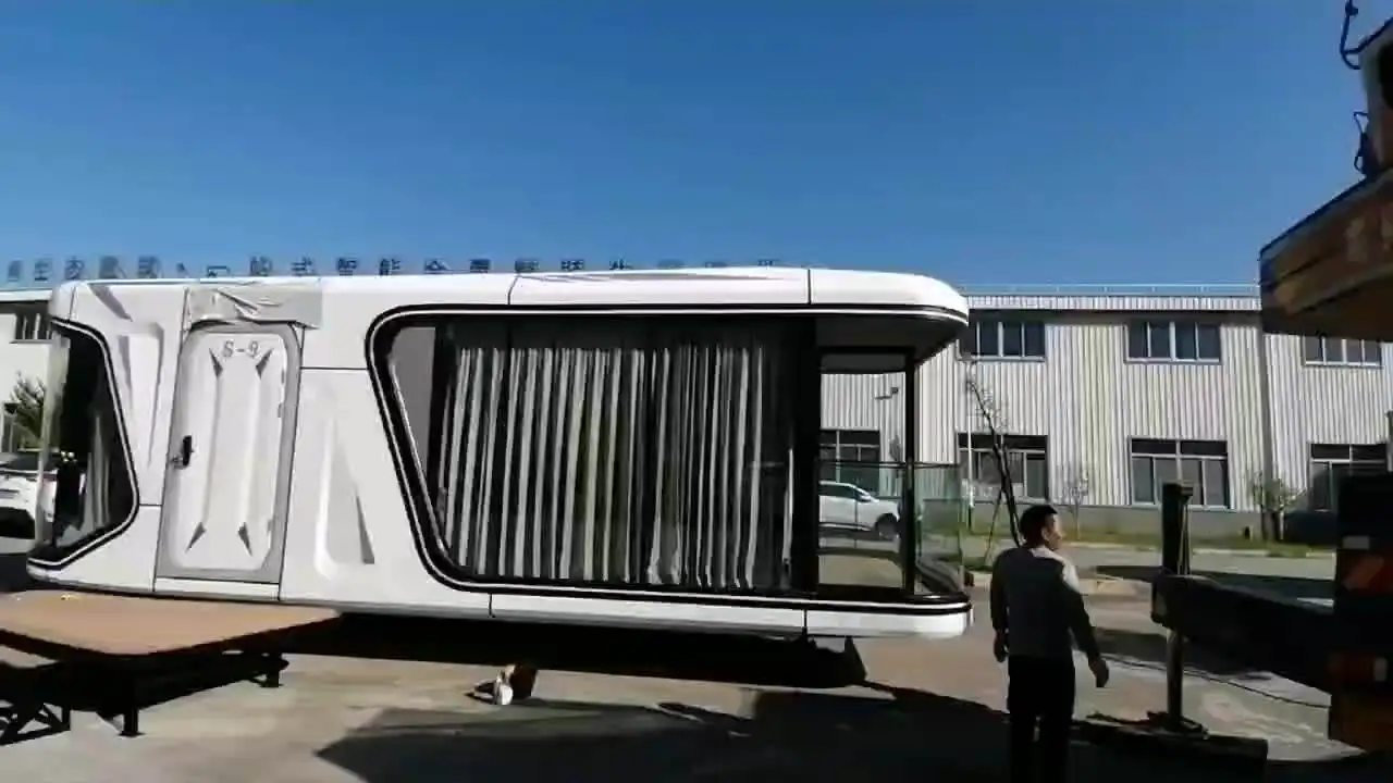 Multifunctional desert drought space capsule all-season universal heat resistance and cold resistant smart home space capsule