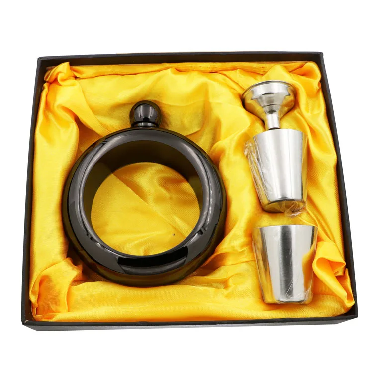 Wholesale Novelty Hip Flask Bracelet Shaped Hip Flask Gift Set