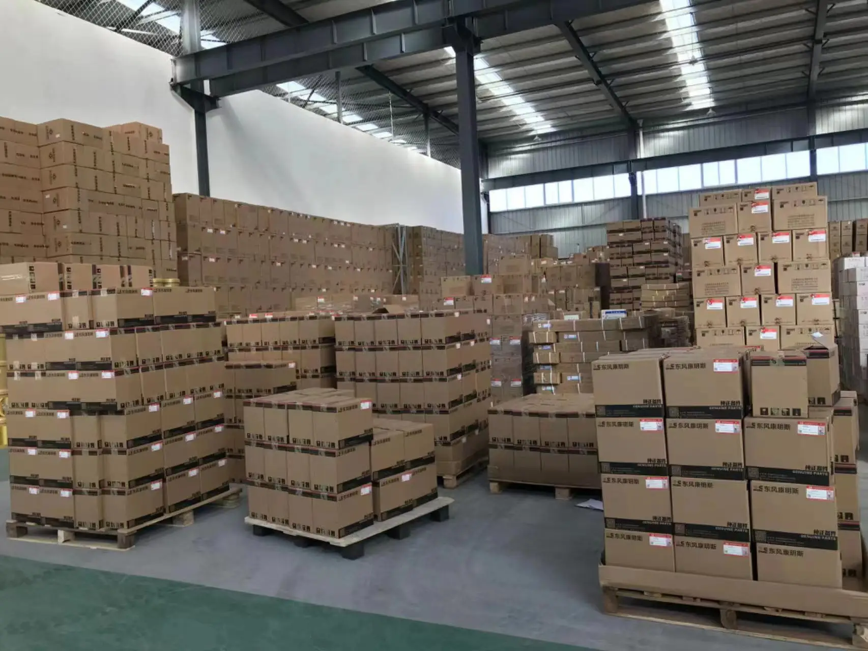 Original QSM11 diesel engine parts water pump 4955705