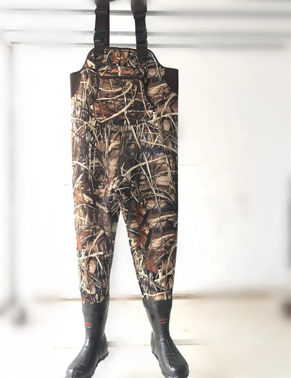 Neoprene Duck Hunting Waders Camo Chest Waders with 1600 Gram Insulated Rubber Boots