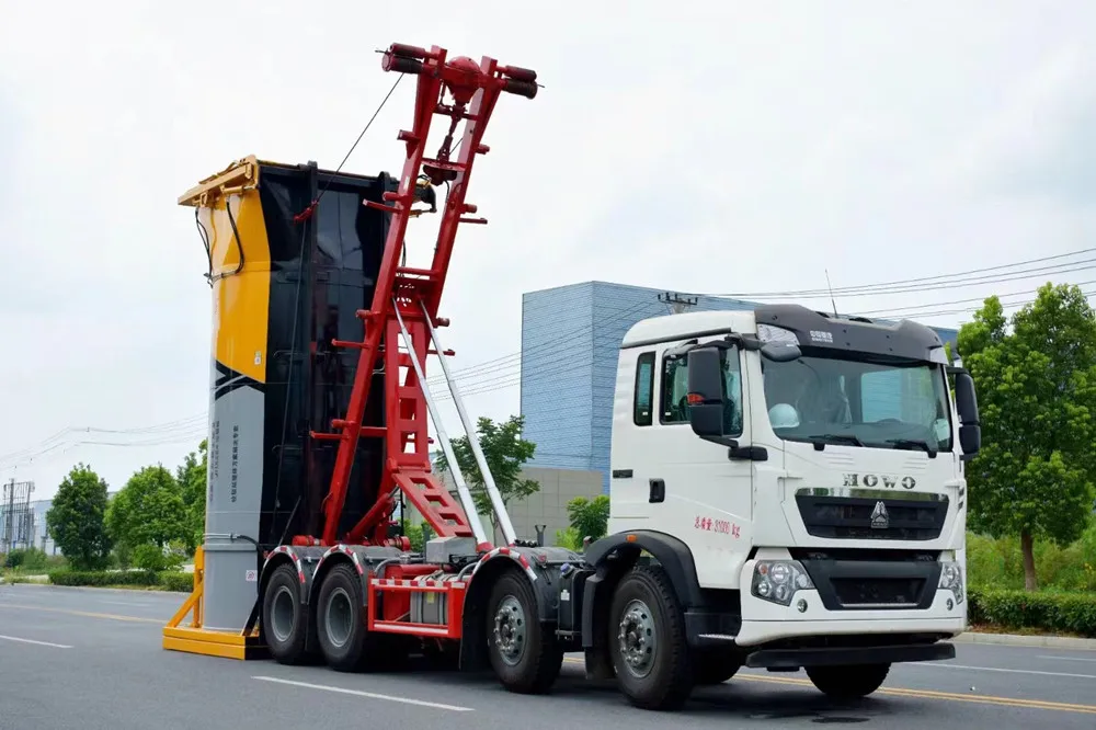 Sinotruk 340HP 8X4 Dump waste container for hydraulic arm roll garbage truck