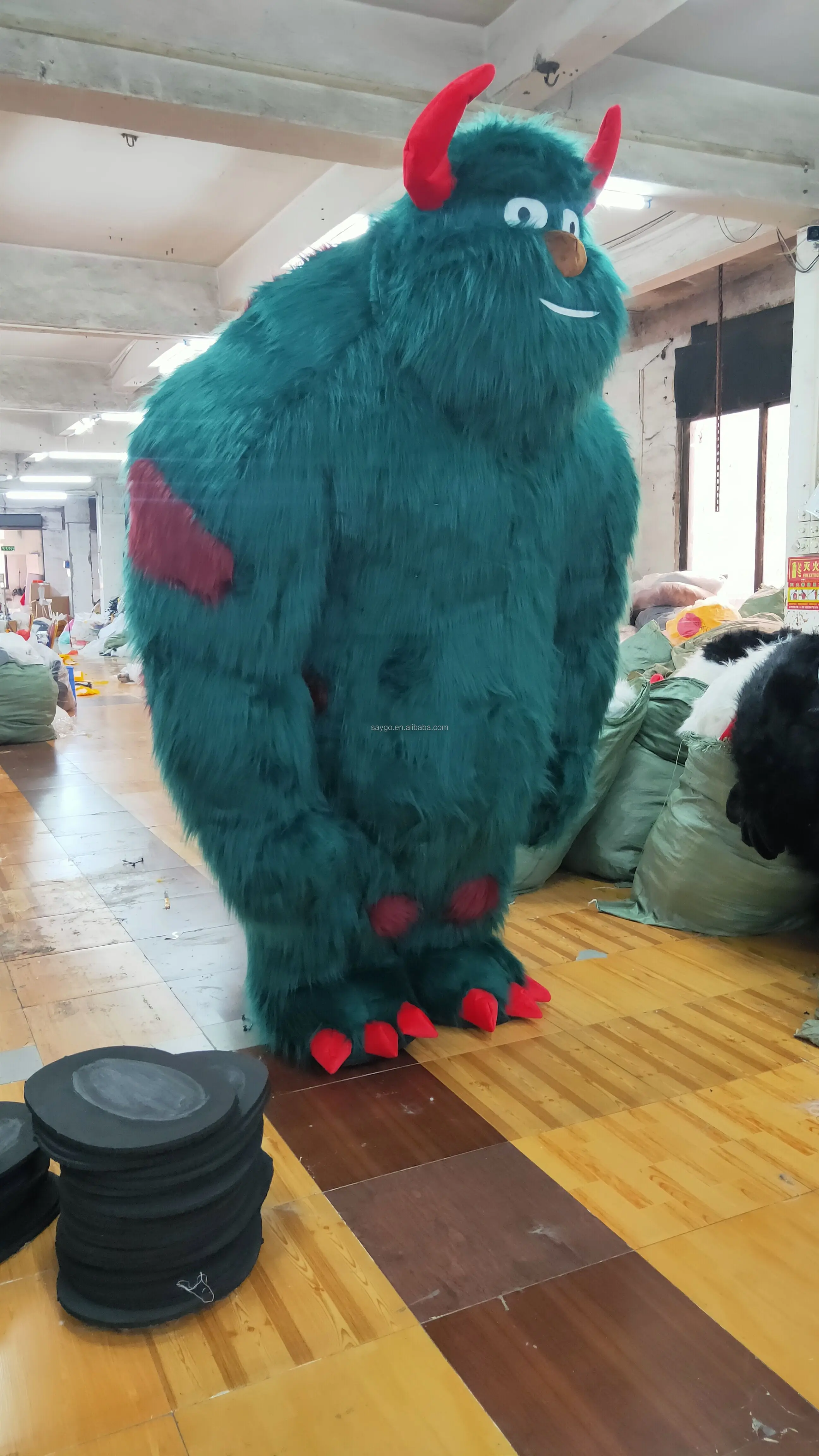 Commercial Unisex Green Monster Costume Inflatable Monster Inc Costume Large Giant Monster Suits for Party Dressing Performance