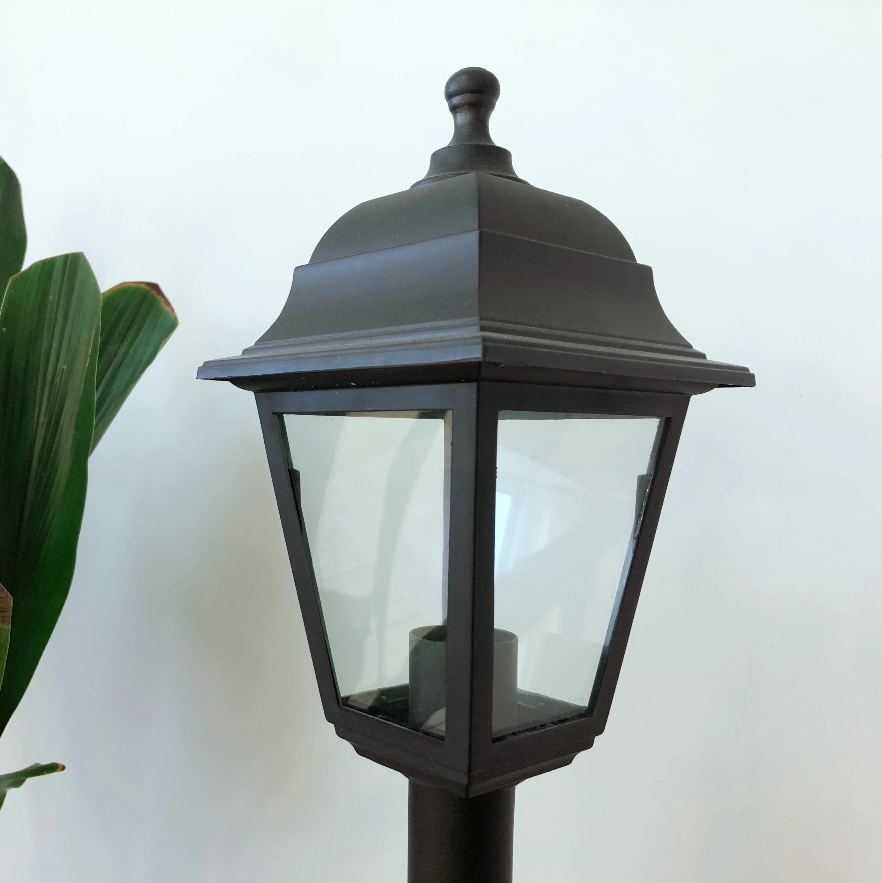 P4101 4pcs Glasses  Energy Saving Induction Lamps BULB Outdoor Classic Garden Light Ip44 Street Lamp Street Pole Light Lawn Lamp