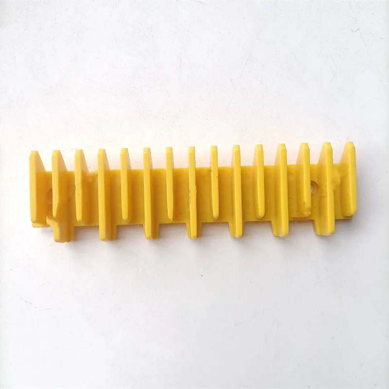 645B028H02  Escalator Demarcation Moving Walk Step Plastic Line Yellow