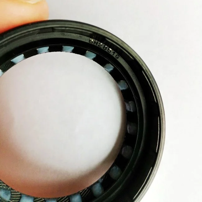 XTSEAO brand BH2851G 8970467053 NBR DTC oil seal 38*49*8/12 for ISUZ U / HOND A japanese car