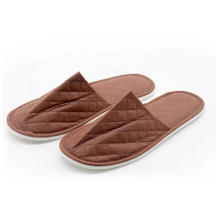 Disposable Slippers Non-Woven Fabric Travel Disposable Slippers Folding SPA Slipper Shoes Comfortable Guest Shoes  for Travel