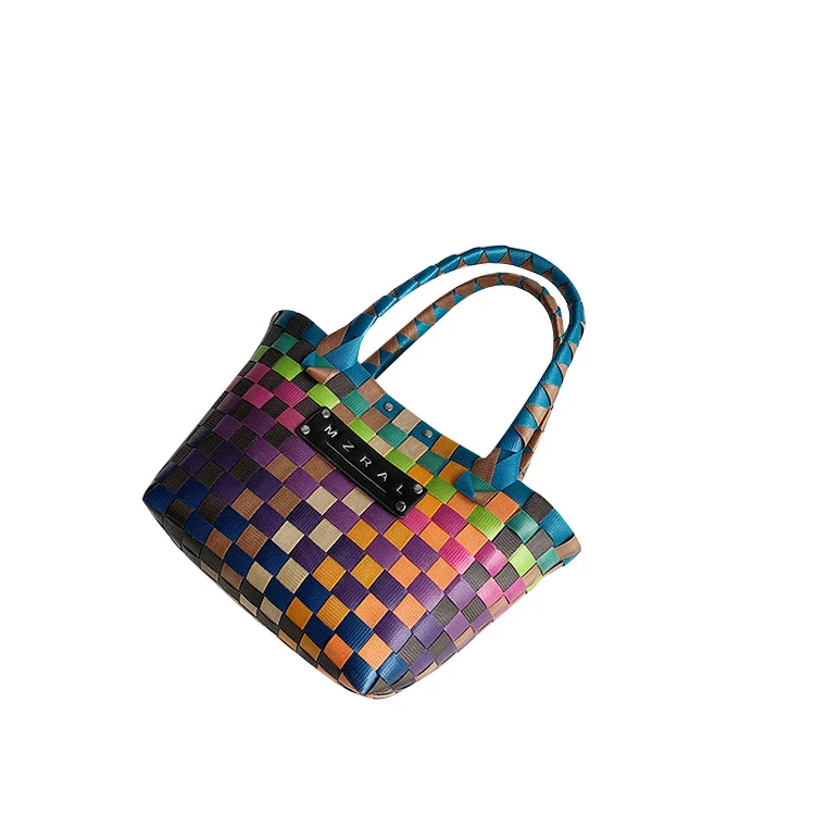 New design plastic knitted small handle bag beach tote bags