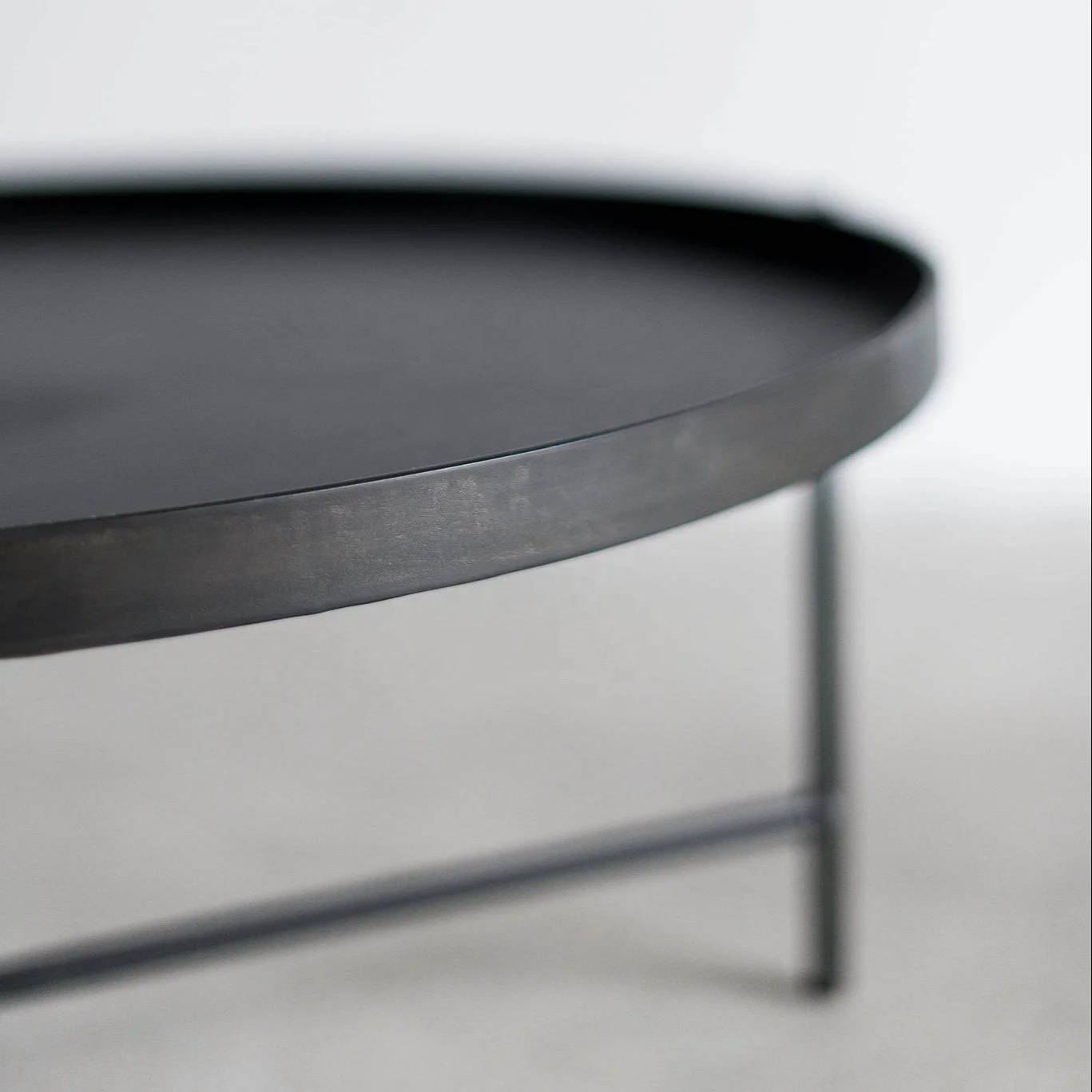 Vintage Black Circle End Side Corner Table Base Round Metal Coffee Table