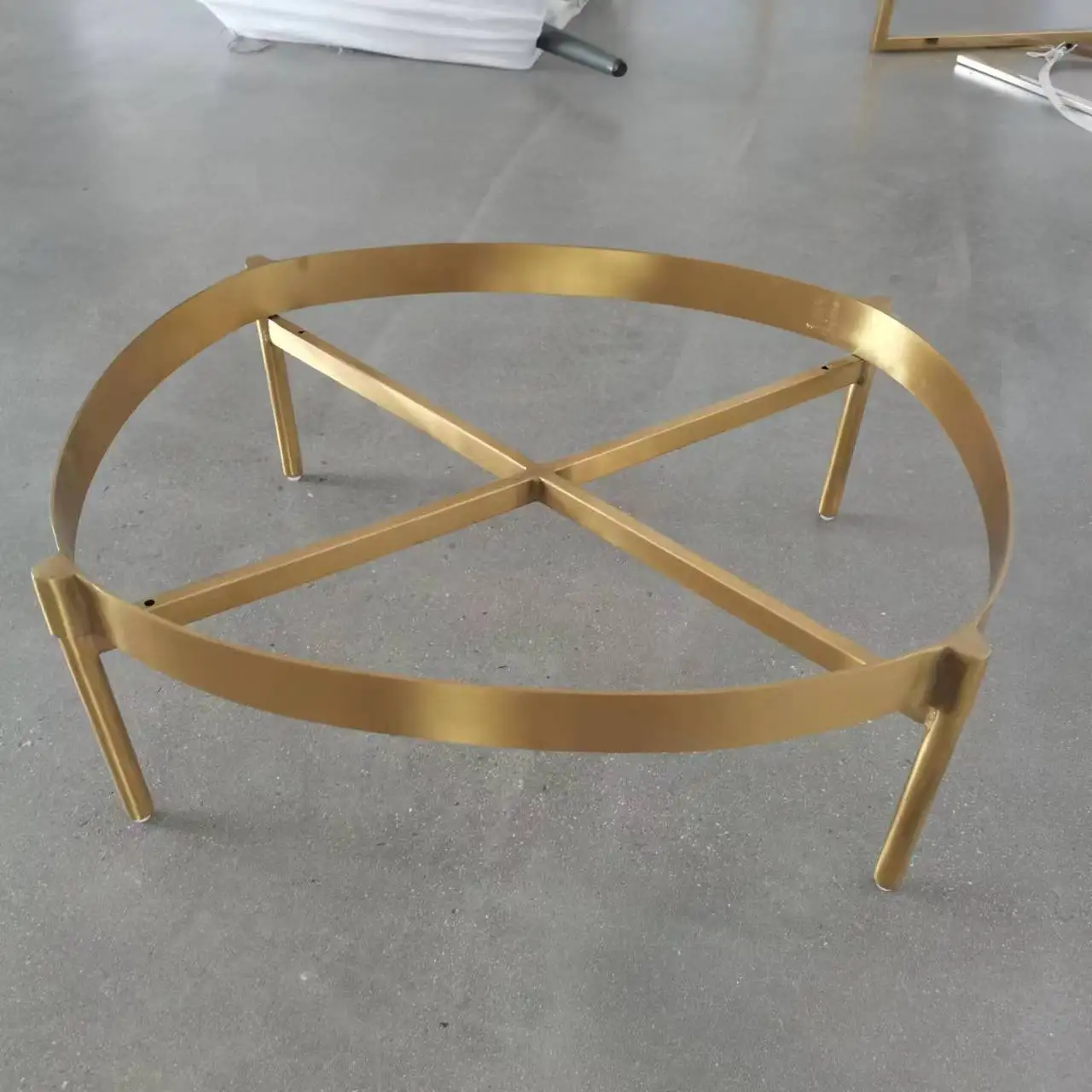 Основа для кофейного столика с гальваническим покрытием