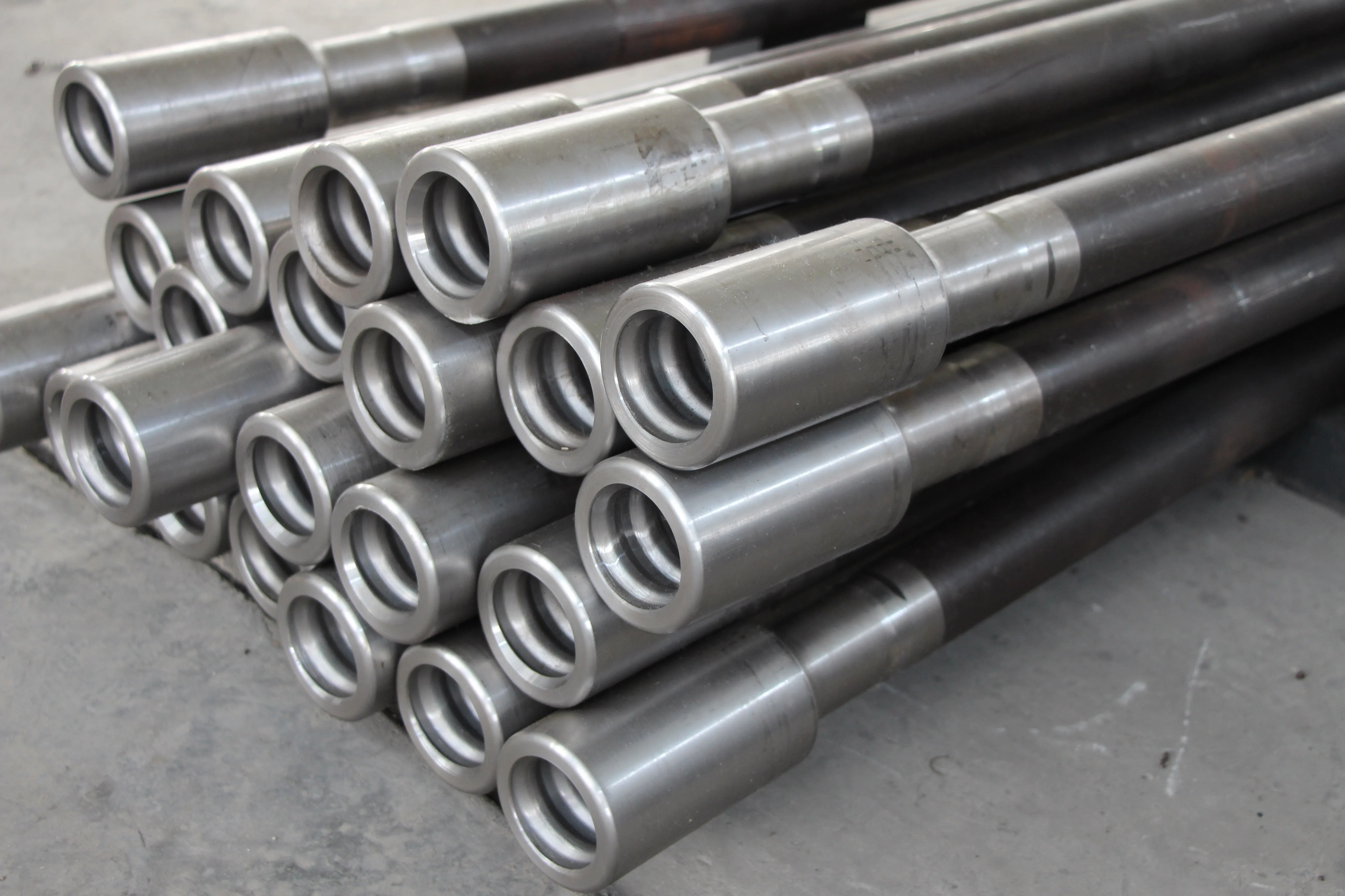 Well Rock Tools Full Carburized R32 Thread MF Mining Drill Rod for Drilling Blasting