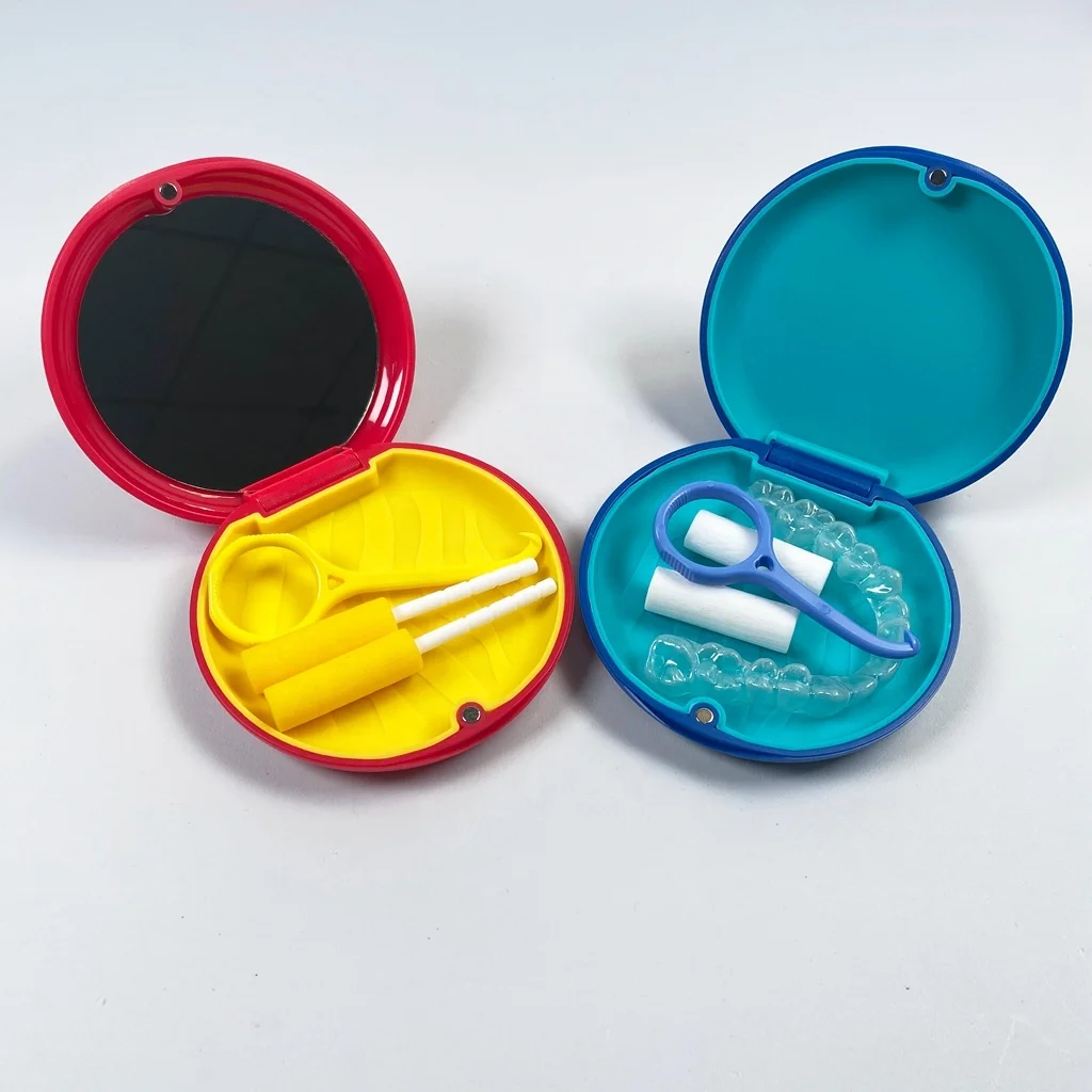 Dental Invisible Brace Storage Box Orthodontic Aligner Box with Mirror with Food Grade Silicone Pad