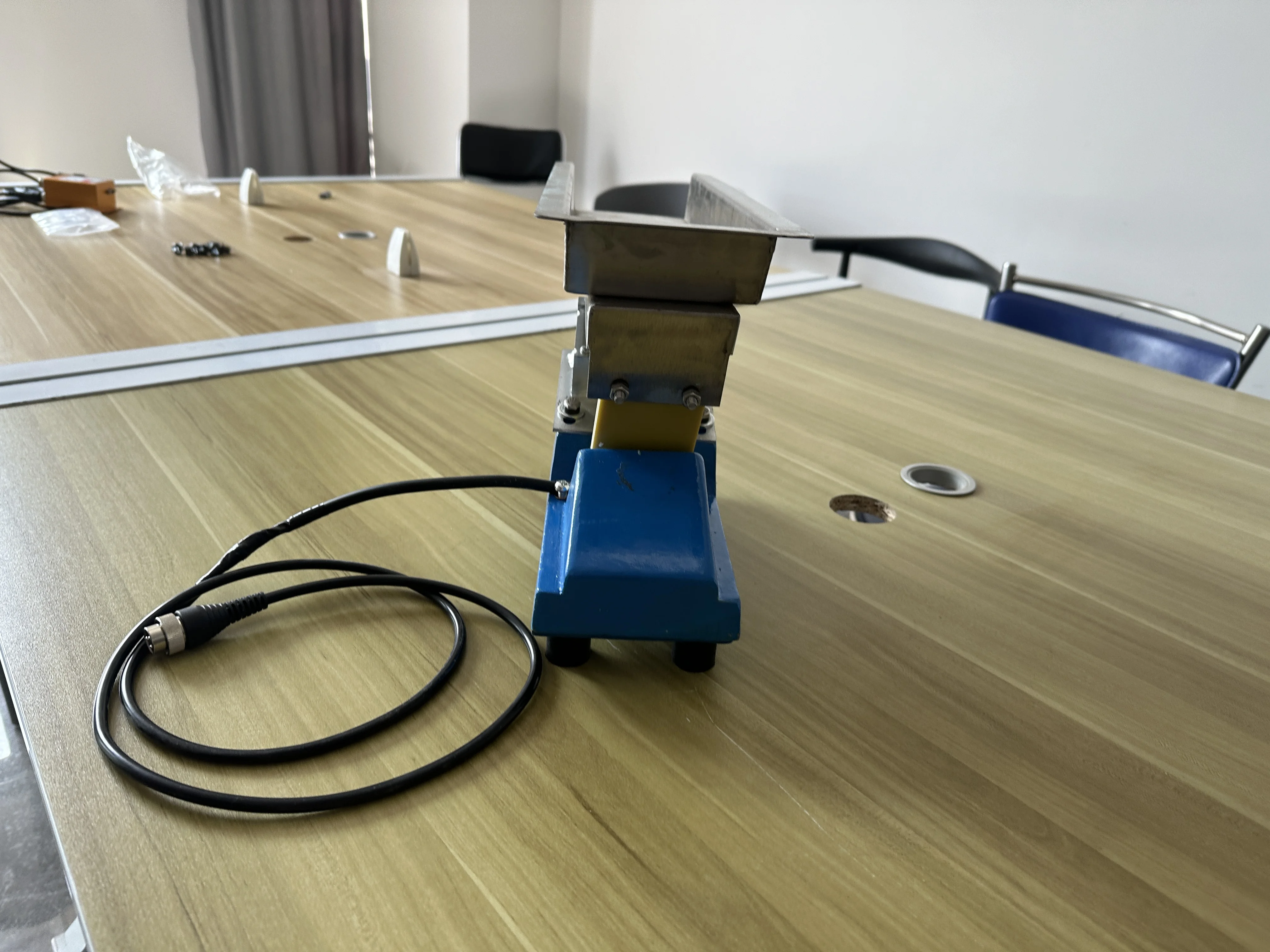 GZV4 GZV5 GZV6 electromagnetic vibrating feeder small GZV3 vibrating feeder machine