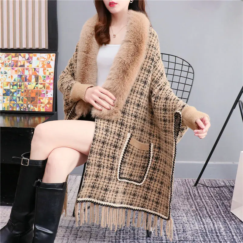 2024 Autumn and Winter New Luxury Autumn Winter Mink Fur Collar Shawl Ponchos Knitted fur collar shawl cardigan