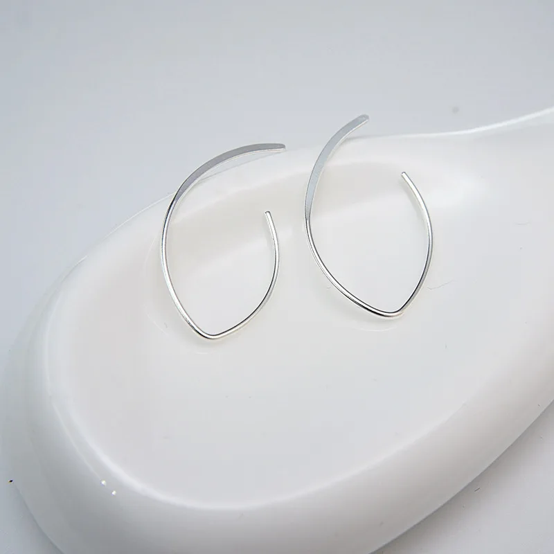Fanyue wholesale high quality korean earrings 925 silver jewelry gold plated simple sleep ear hook for women