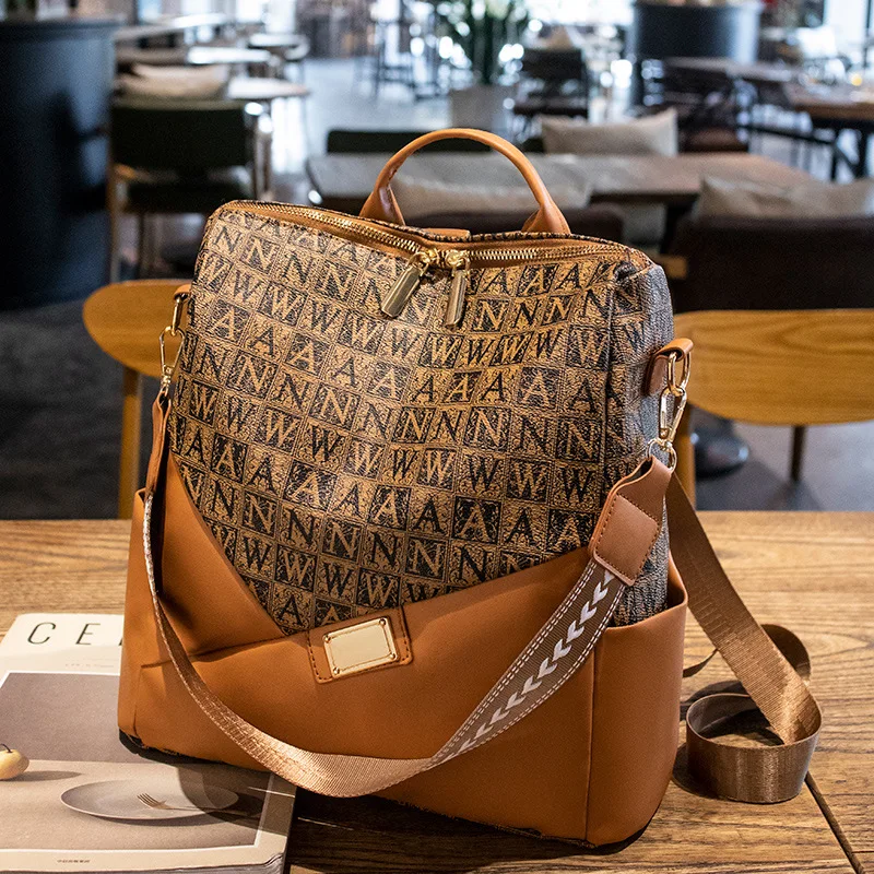 2023 new large capacity printed fashion ladies light leisure travel leather backpack
