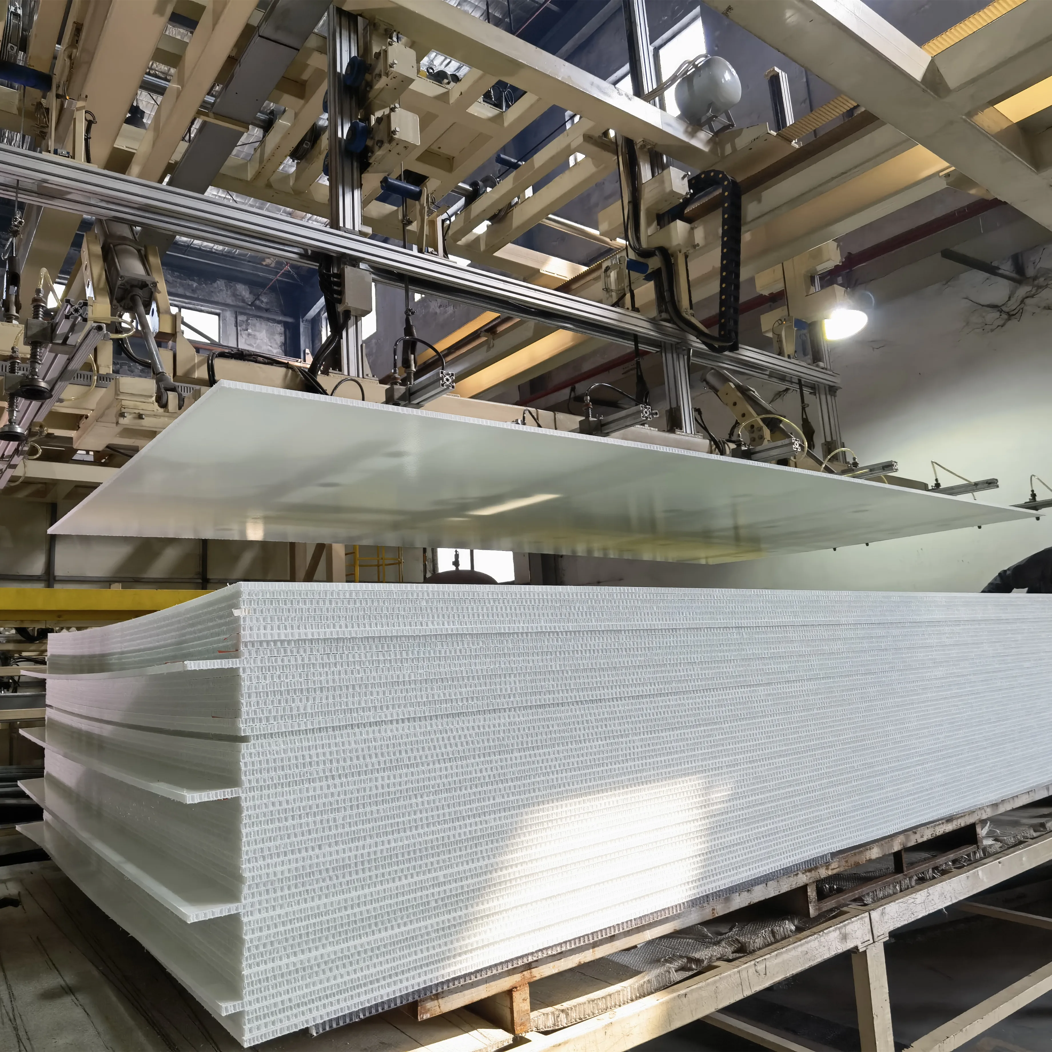 Non Toxic Waterproof Polypropylene Fiberglass Reinforced Honeycomb Panel for Pontoon Boat Decking
