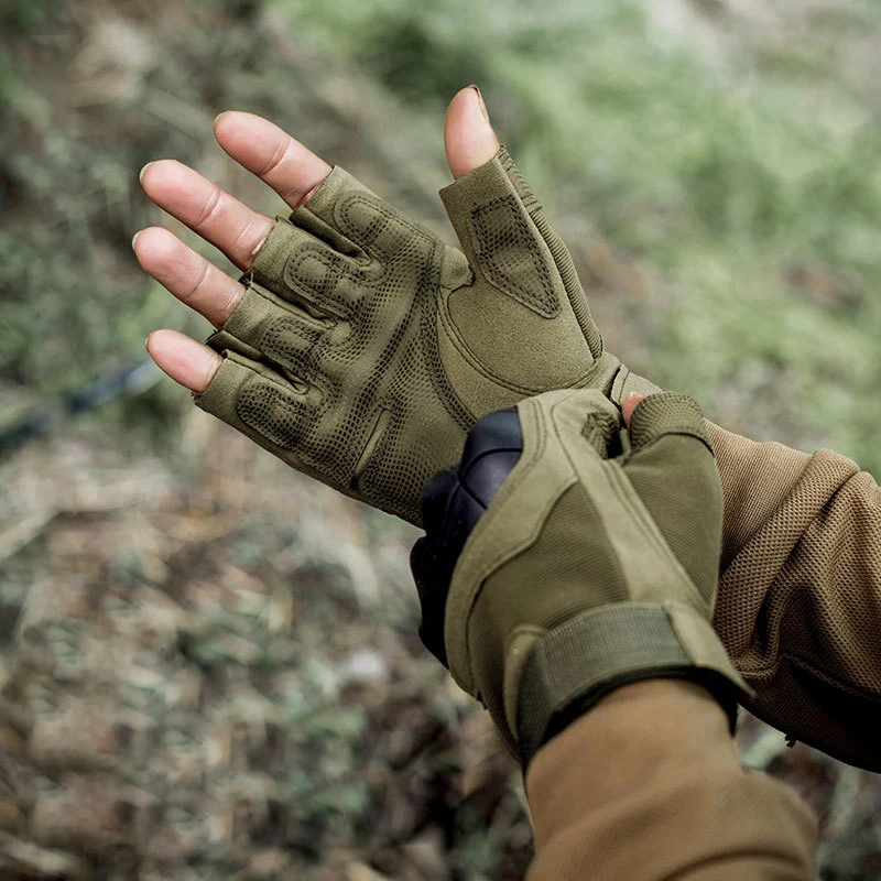 Wholesale Fingerless Motorcycle Riding Gloves Crash Resistant Safety Tactical Gloves Rescue Out Door Training Climbing Gloves