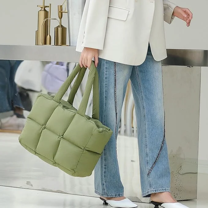 Оптовая продажа, 2024 новая стеганая сумка-пуховик с облаком, зимняя пуховая Сумка-тоут с подкладкой, сумка для ноутбука