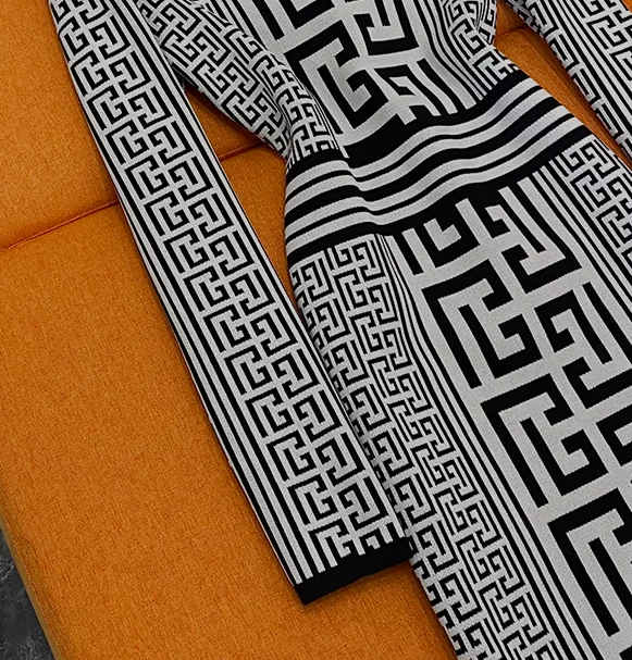 2024 Newest Designed Geometric Pattern Spring Lady Long Sleeve Stand Collar Slim Fitted Women Knit Short Dress