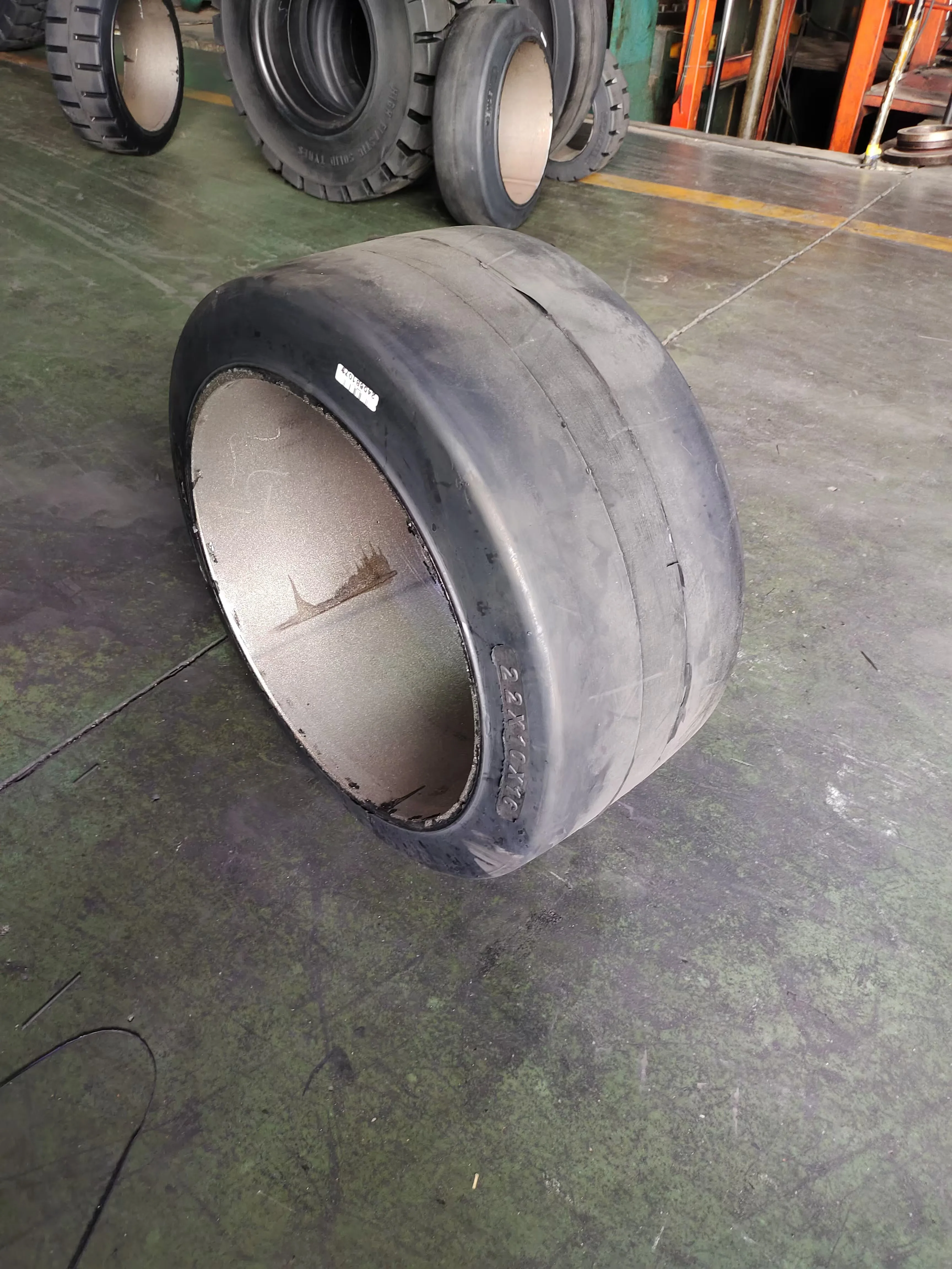 22x10x16 пресс для шин вилочного погрузчика твердых sm