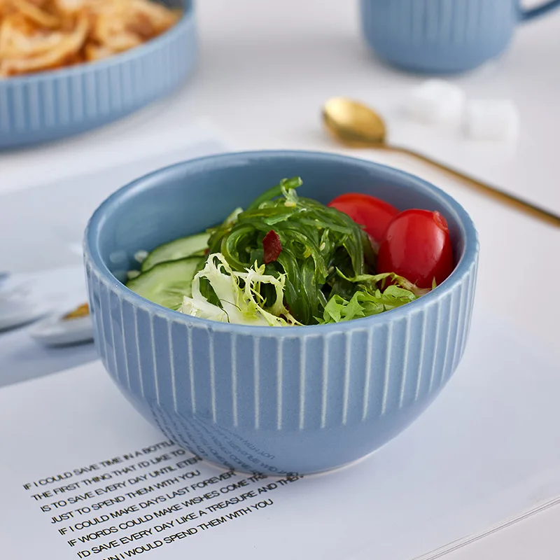 Wholesale restaurant embossed dinner plate sets elegant porcelain dinnerware sets ceramic tableware