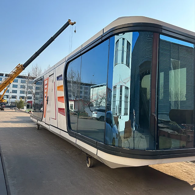 Hot sale high quality luxury apple cabin container space capsule house outdoor office pod for vacation from Chinese supplier