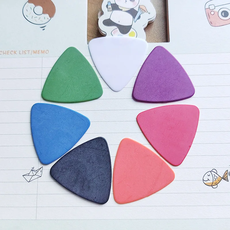 100Pcs Blank Derlin Triangle guitar pick for different thickness 0.5mm 0.6mm 0.73mm 0.88mm 1.0mm 1.14mm,1.2mm Pick