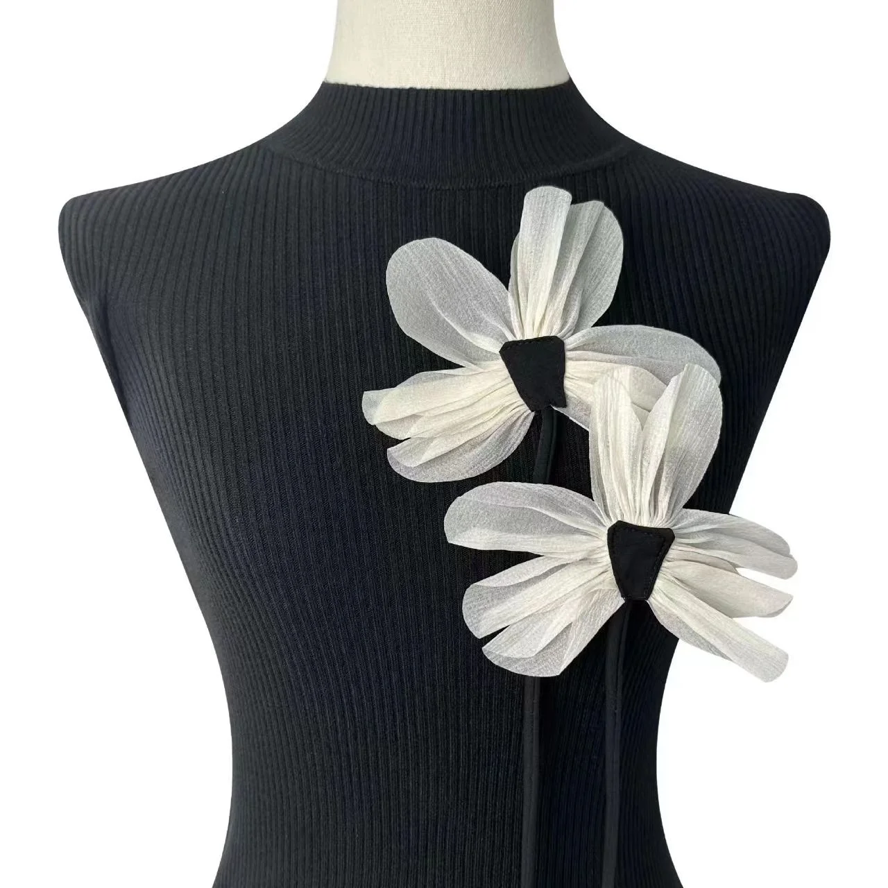 SHANGJIN Fashion new arrival pleated flower 3d big flower embellishment luxury brooch 3d flower for dress