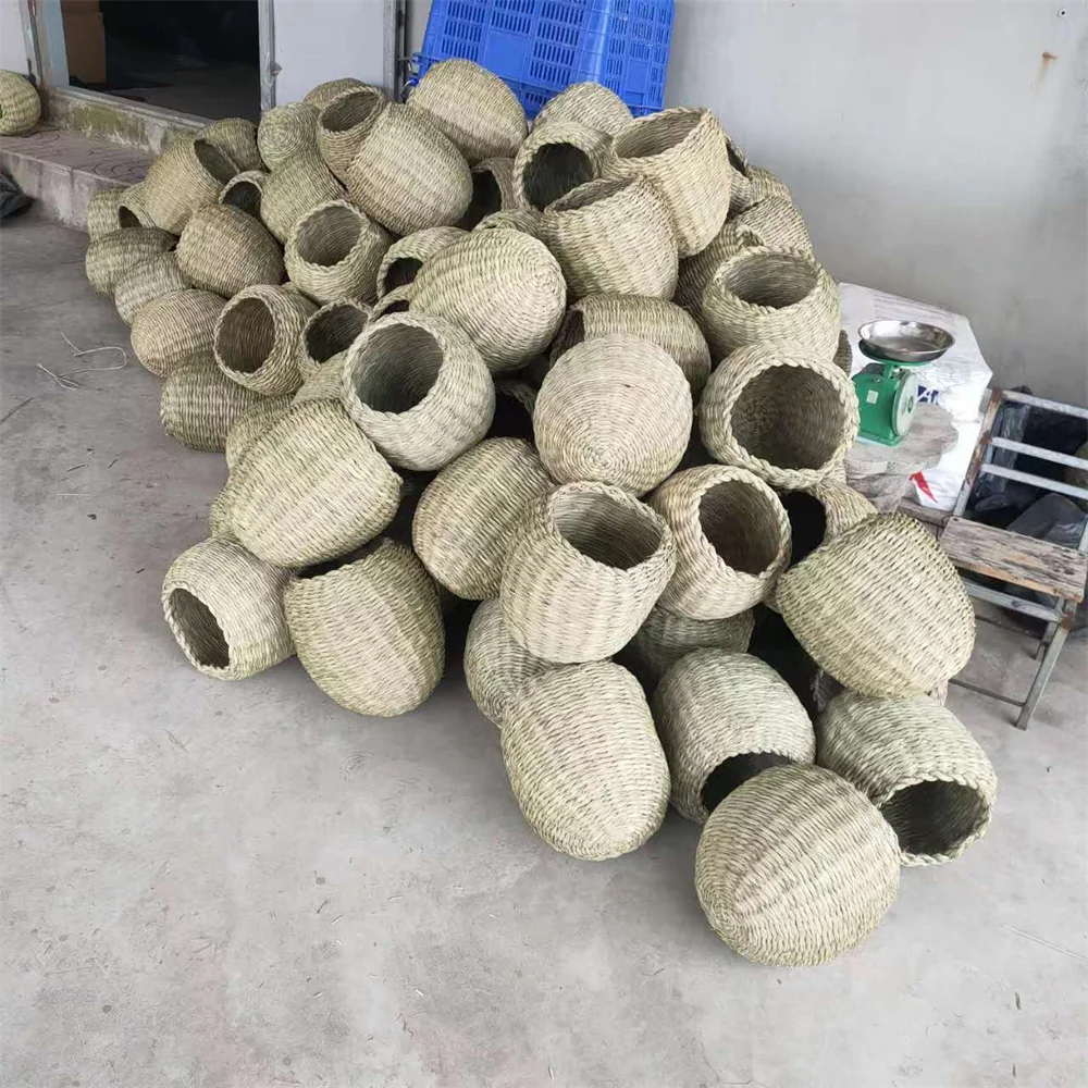 WILDMX Hamster Bunny Grass House Natural Edible Foldable Comfortable Grass Nest Rabbits Woven Pet House Chinchilla