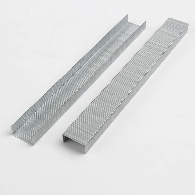 Прямая продажа с завода, высококачественные стандартные офисные скобы 26/6 для бумаги