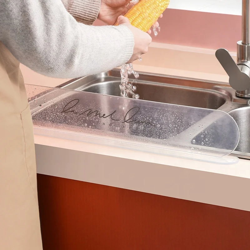 Sink water retaining plate kitchen tools sink waterproof splash-proof small household suction cup water retaining fence baffle
