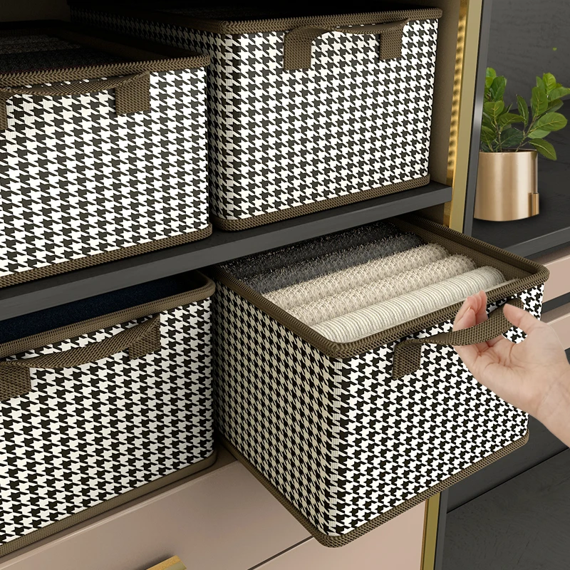 Low Price Handle Design Collapsible Storage Box Closet Organizer for T-shirts Jeans Skirts Cosmetics Foldable Storage Box