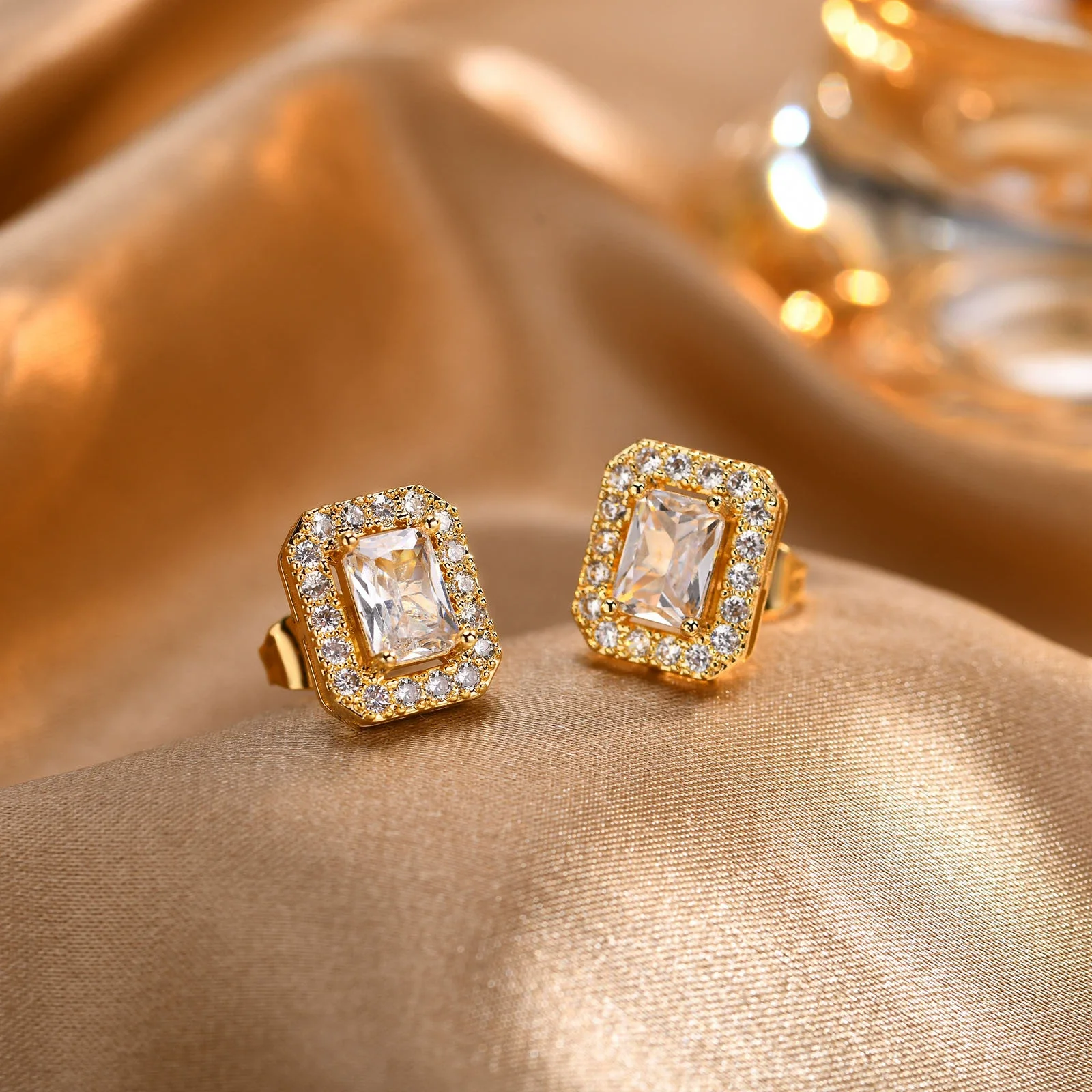 CAIOOCHE 2025 New Trendy Vintage Emerald Zircon Earrings Brass Stud Earrings for Women Factory Price Jewelry