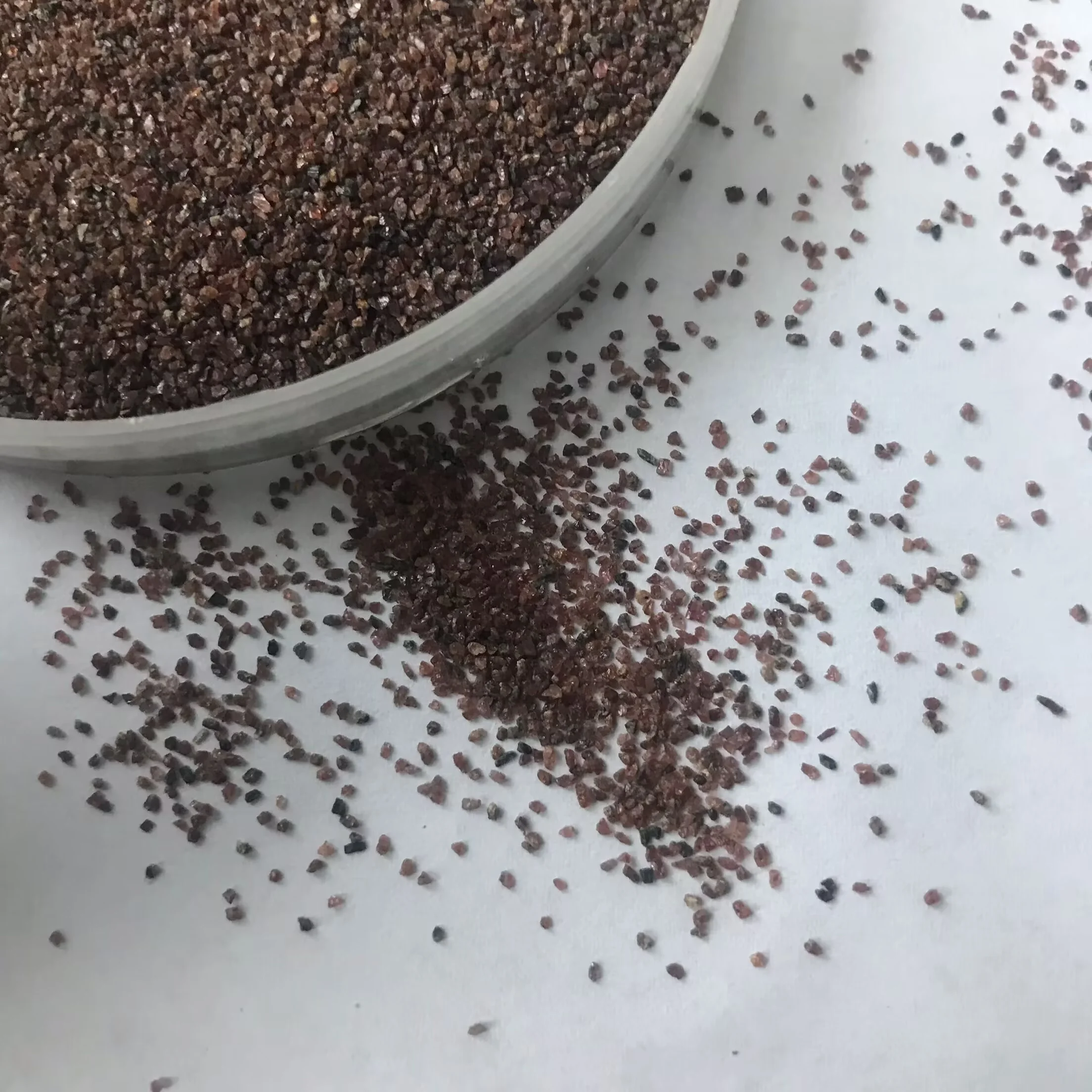 Garnet Grit Waterjet Abrasives  Aluminum Oxide for Sand Blasting Deburring Rust Removal on Marble Steel Plate for Grinding