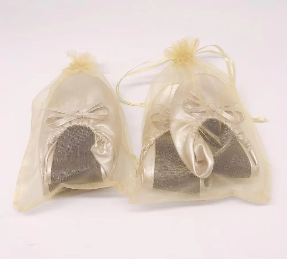 Custom Design soft gold rollable ballet flat with organza bag packing for Giveaway shoes