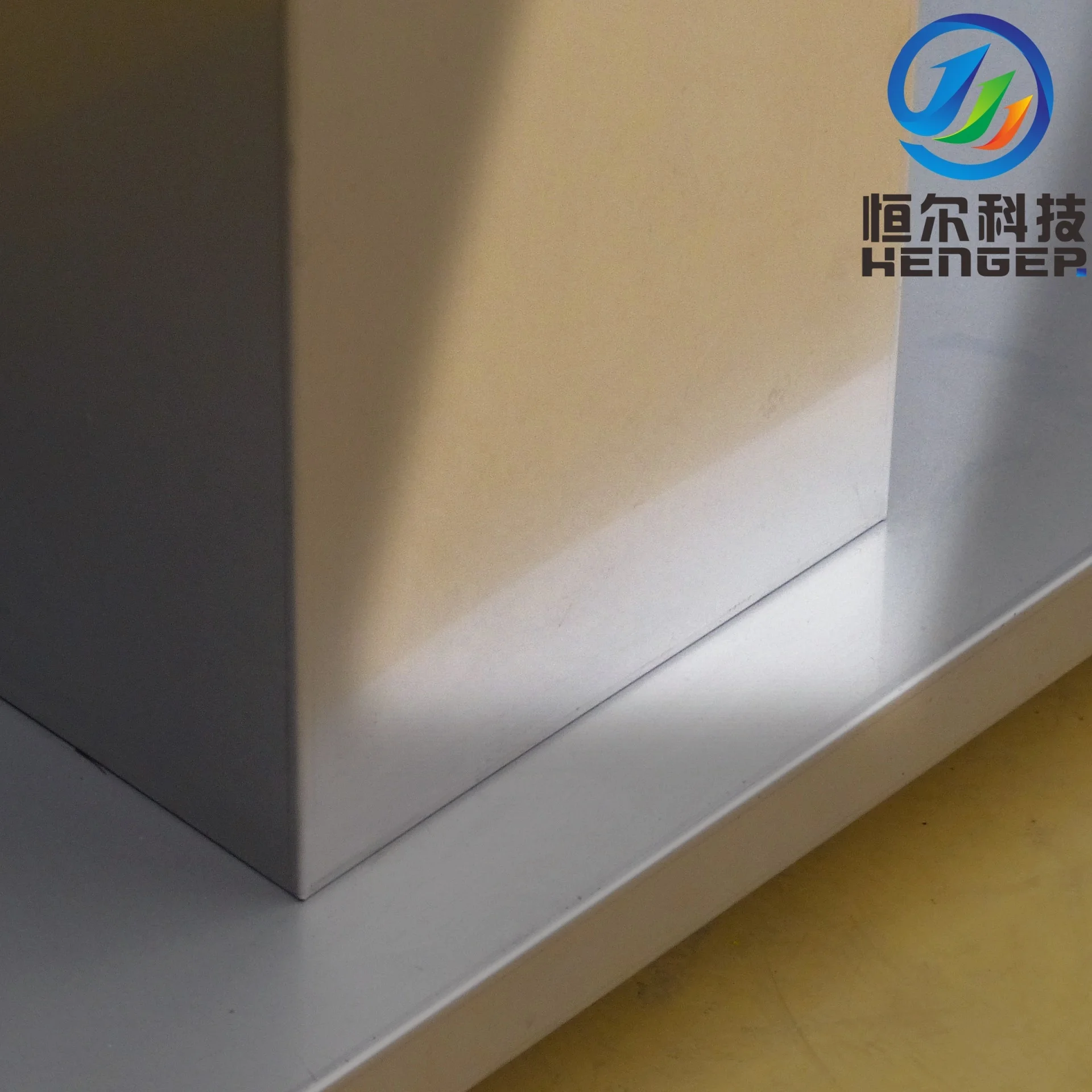 High-Speed Shoe Dryer Hanger heated shoe rack for Boots and Boxing Gloves Dry Function