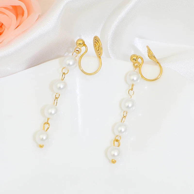 Korean version pearl earrings female temperament retro mosquito coil ear clip ear piercing ear accessories famous girl design