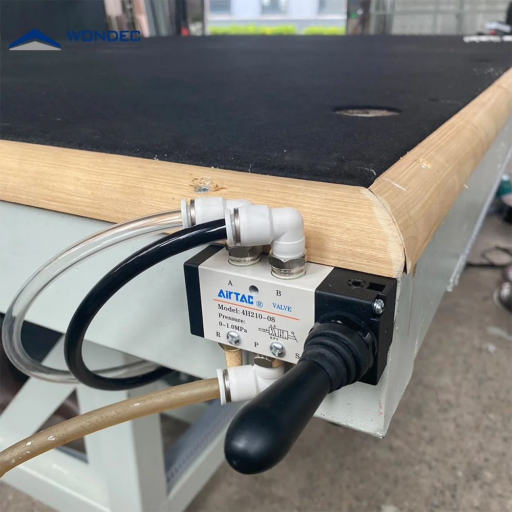 Hydraulic Semi Automatic Digital Manual Operating Float Low-e  Flat Stained Glass Cutting Table