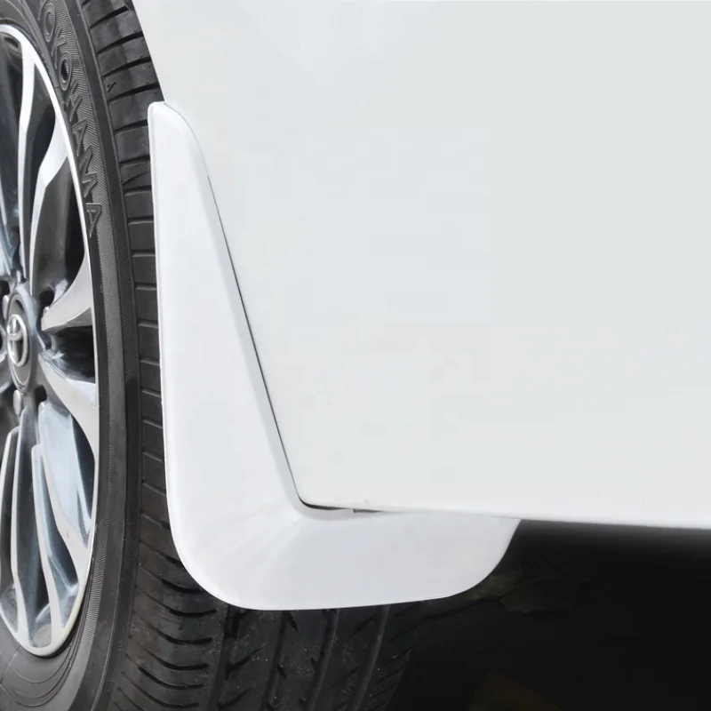 Auto parts wholesaler original exterior water fender for Toyota Corolla Altis Camry Avalon 2005-2020 mudguard