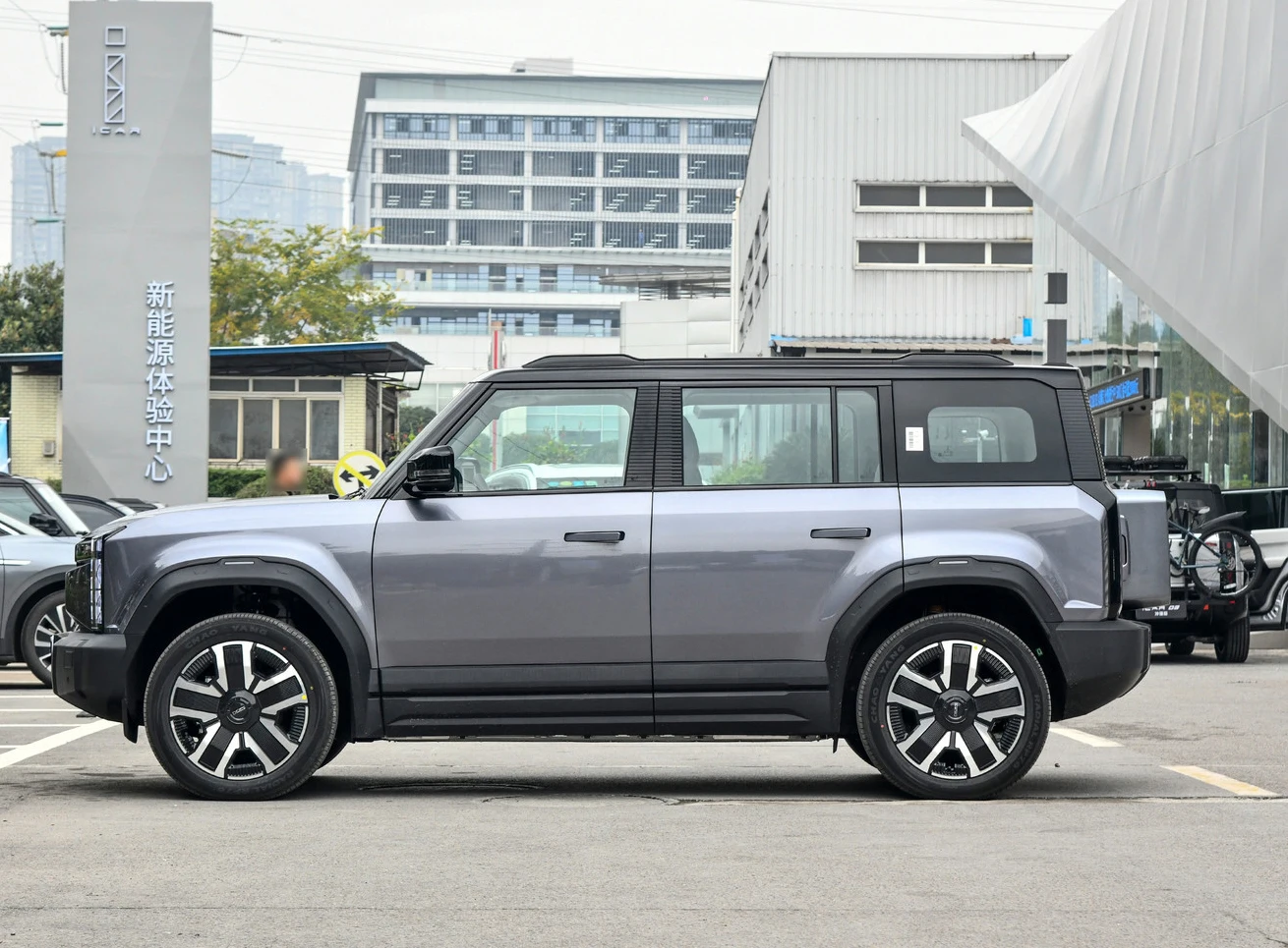 2023 в наличии Электромобиль Chery New Energy - iCAR 03