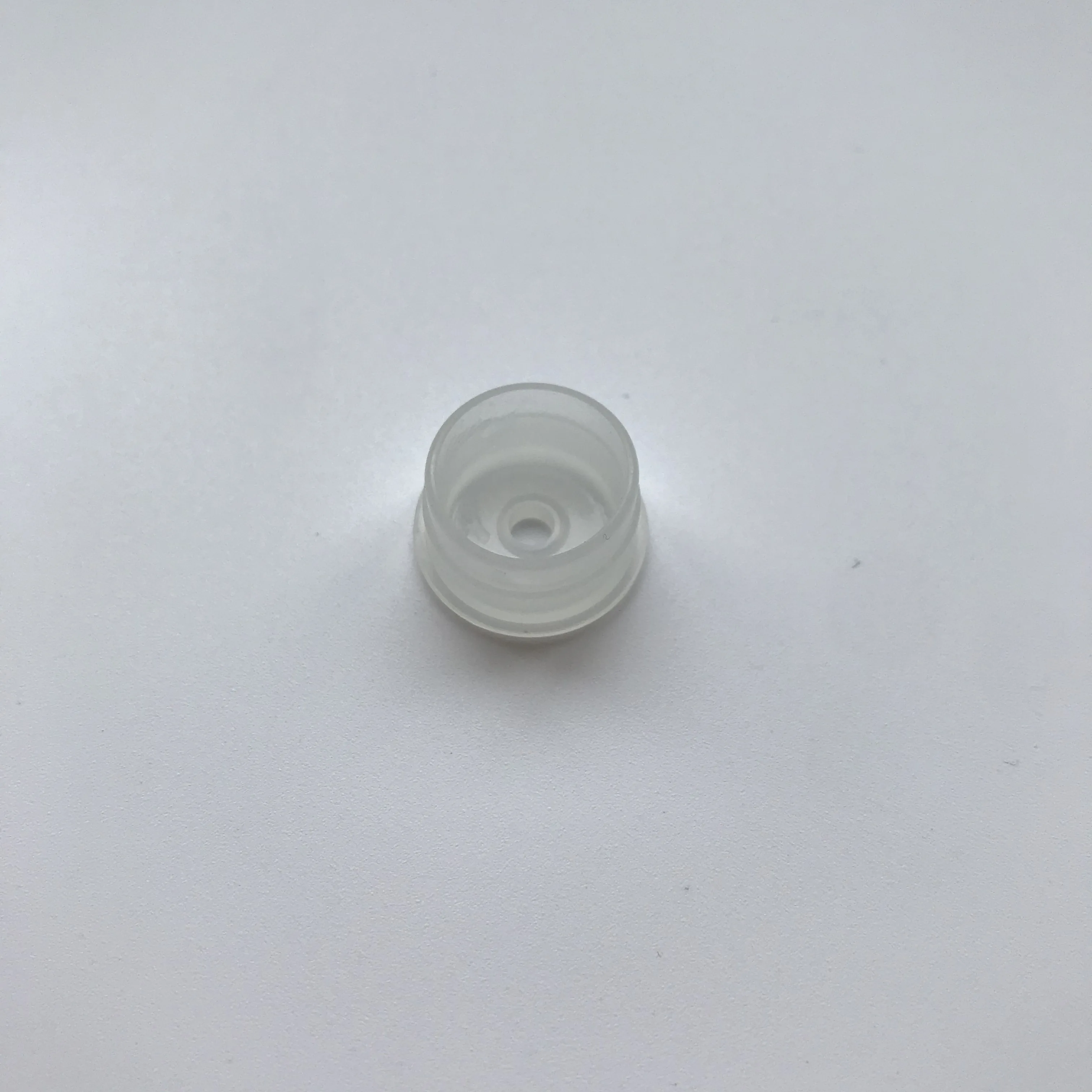 20 Cosmetic Plastic Bottle Inner Stopper/Plug/Cork