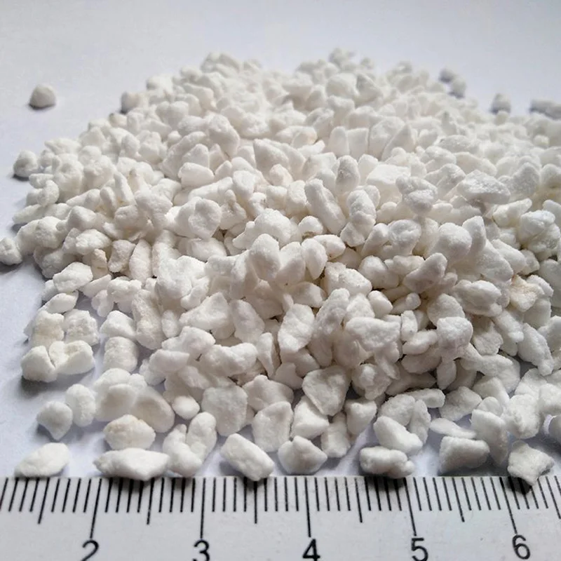 Небольшой гранулированный перлитовый порошок для изоляции 3-6 мм Расширенная рафинированная доска цена добыча руды перлит Косметика ручная пила перлит