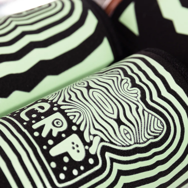 Custom wholesale neoprene insulated stubby holder glowing luminous glitter can cooler holder bottle case cover