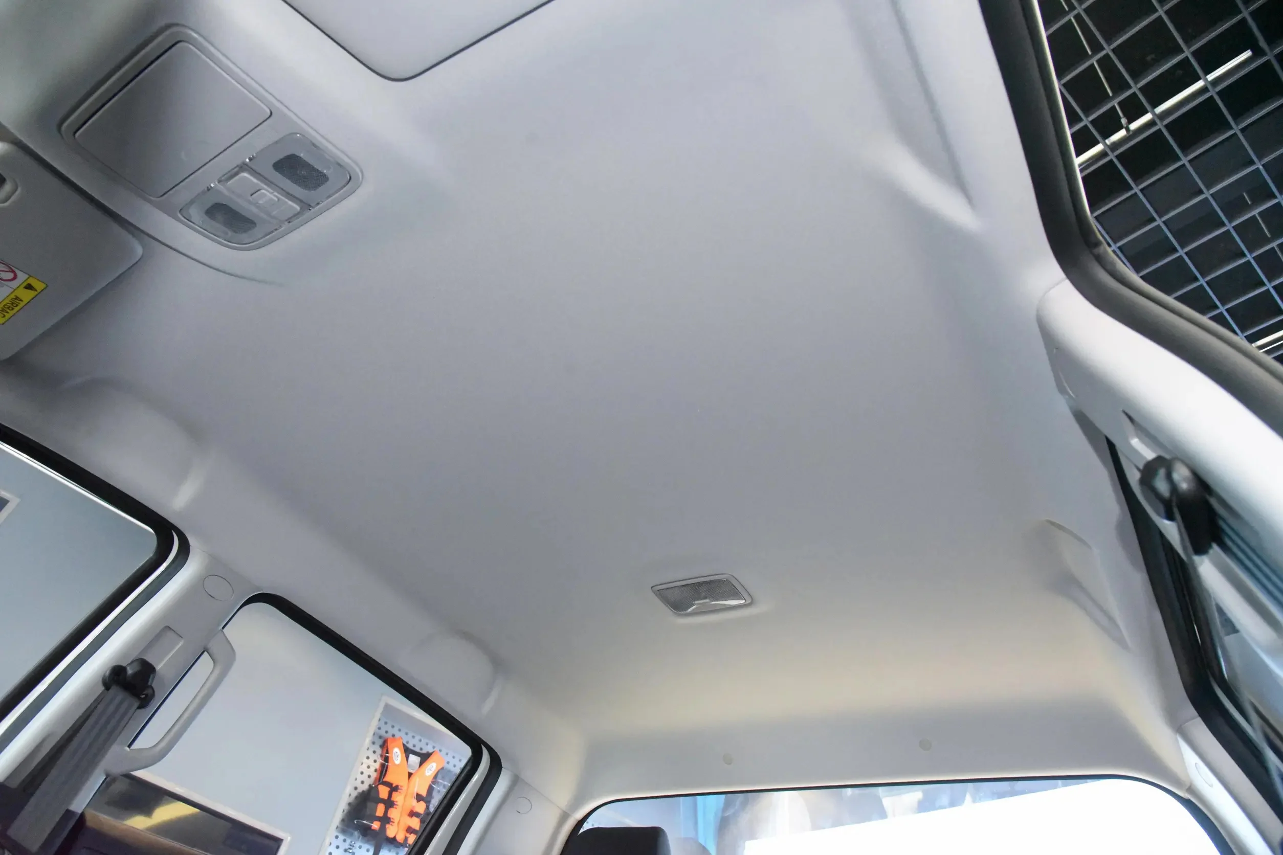 2.0T Manual 4WD Gasoline Car Factory Price Changan Pickup Truck 2wd 4wd Manual pickup truck Changan F70 Blue Whale auto