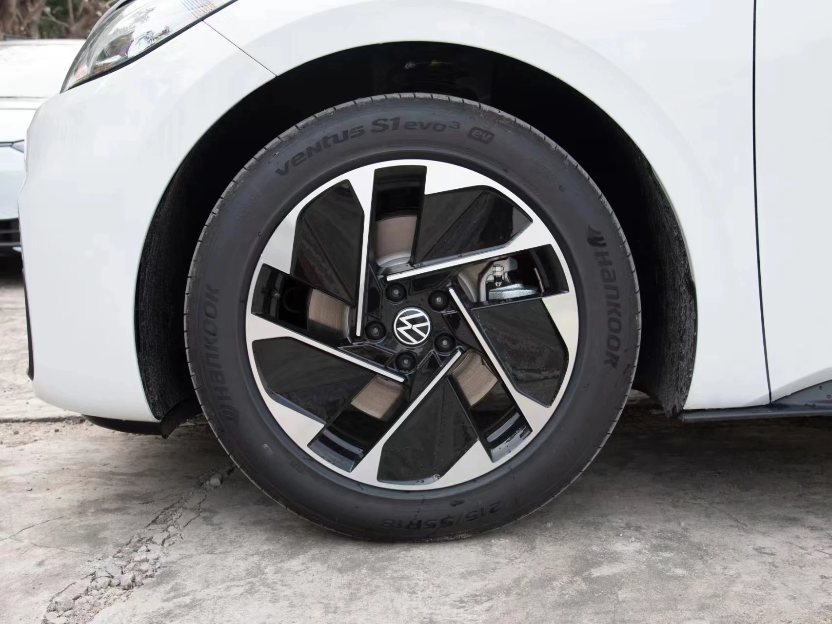 2024 Volkswagen Smart Edition компактный электромобиль Новый энергетический автомобиль с чистым электрическим диапазоном 450 км