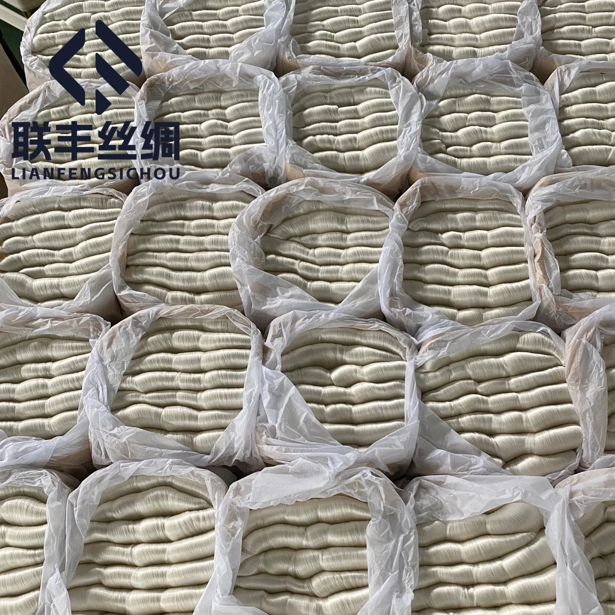 Lianfeng mulberry raw silk 20/22d silk yarn 4a grade yarn pure silk yarn